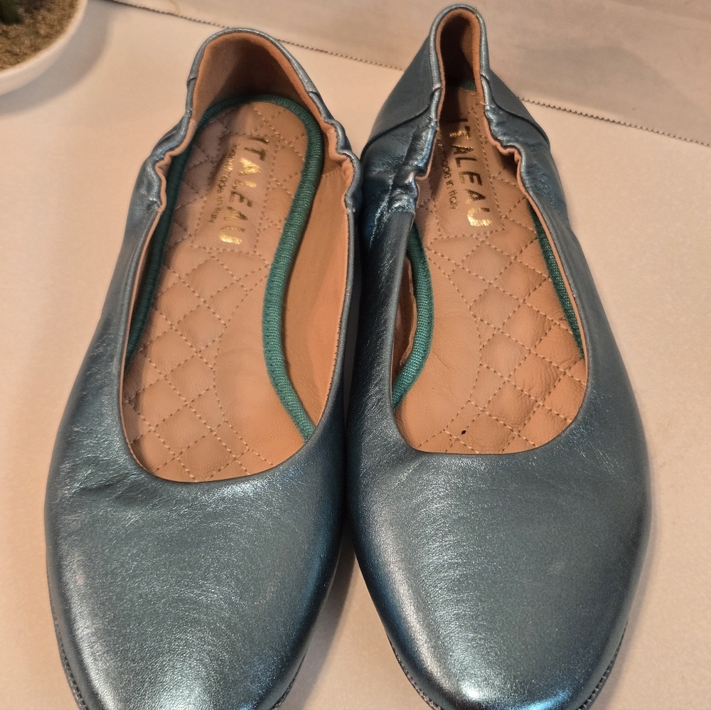 ITALEAU Shimmering Teal Flats - Picture 8 of 9